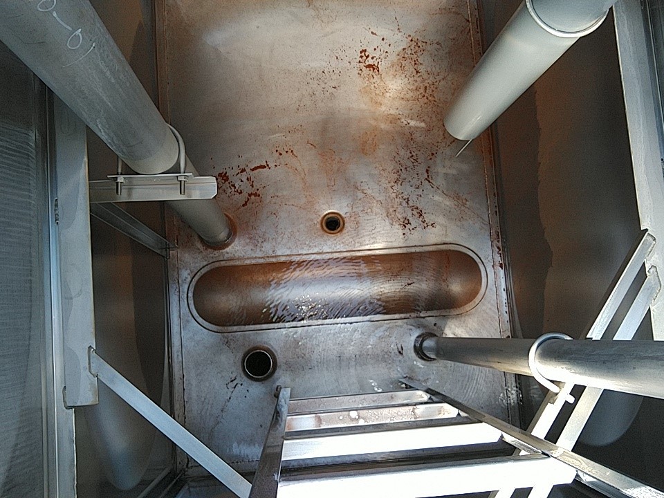 貯水槽2＿株式会社ビルカン